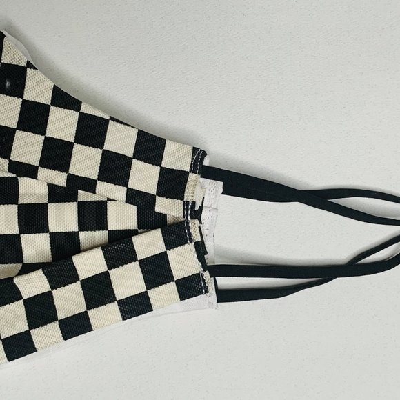 Masks - Picture 6 of 11